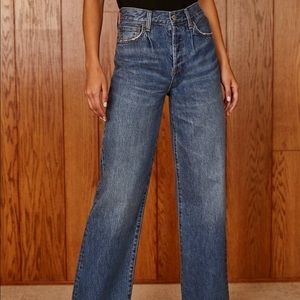 Denim Forum Aritzia Mid Rise Maya Jean